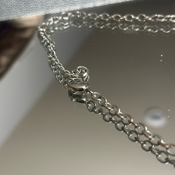 Orange red Faux Gemstone Statement Necklace - Picture 3 of 4